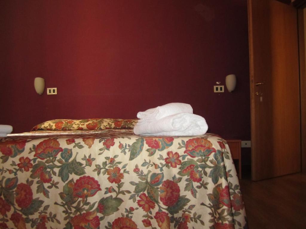Hotel Genzianella Florence Room photo